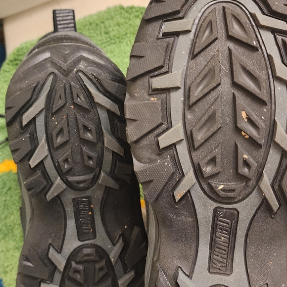 Boots - Picture 5 of 9